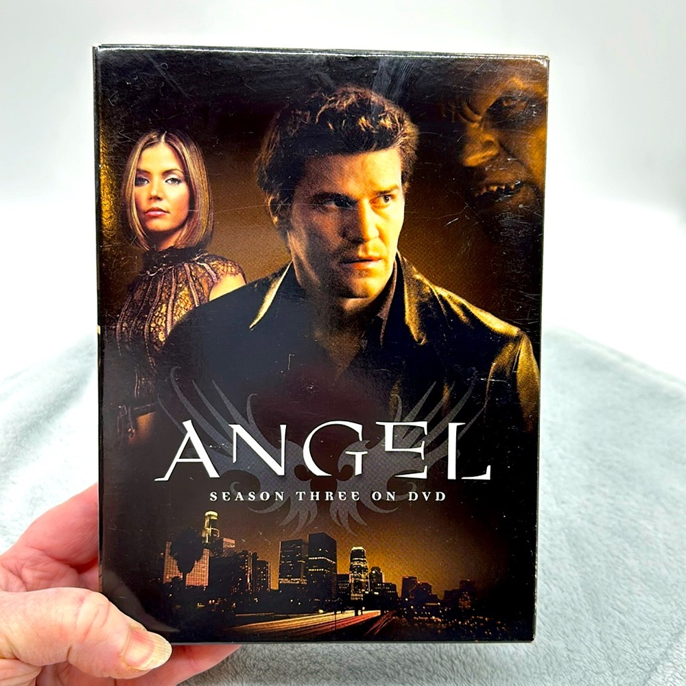 DVD-ANGEL Season Three(3) Complete 2001-2002